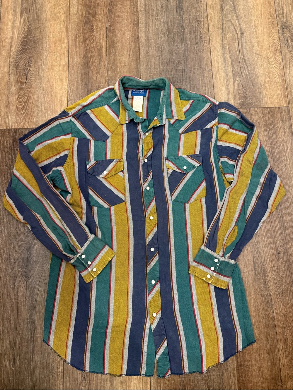 Vintage Wrangler Brushpopper Western cowboy Striped Button Up Shirt Pearl snap